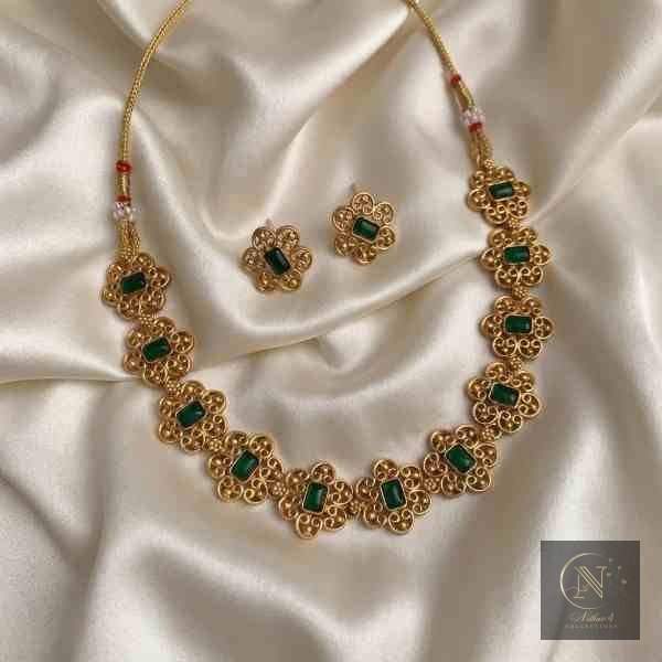 Emrald Floral Fusion Necklace NCNC067